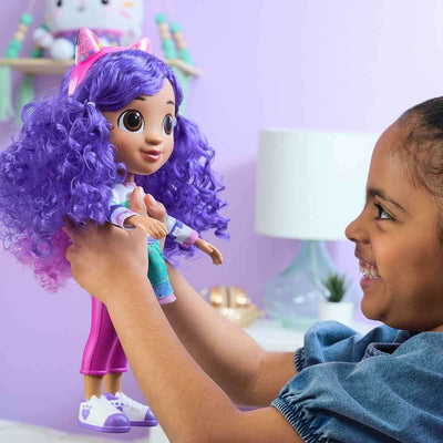 Gabby’s Dollhouse Sesli Şarkı Söyleyebilen Gabby 30 Cm