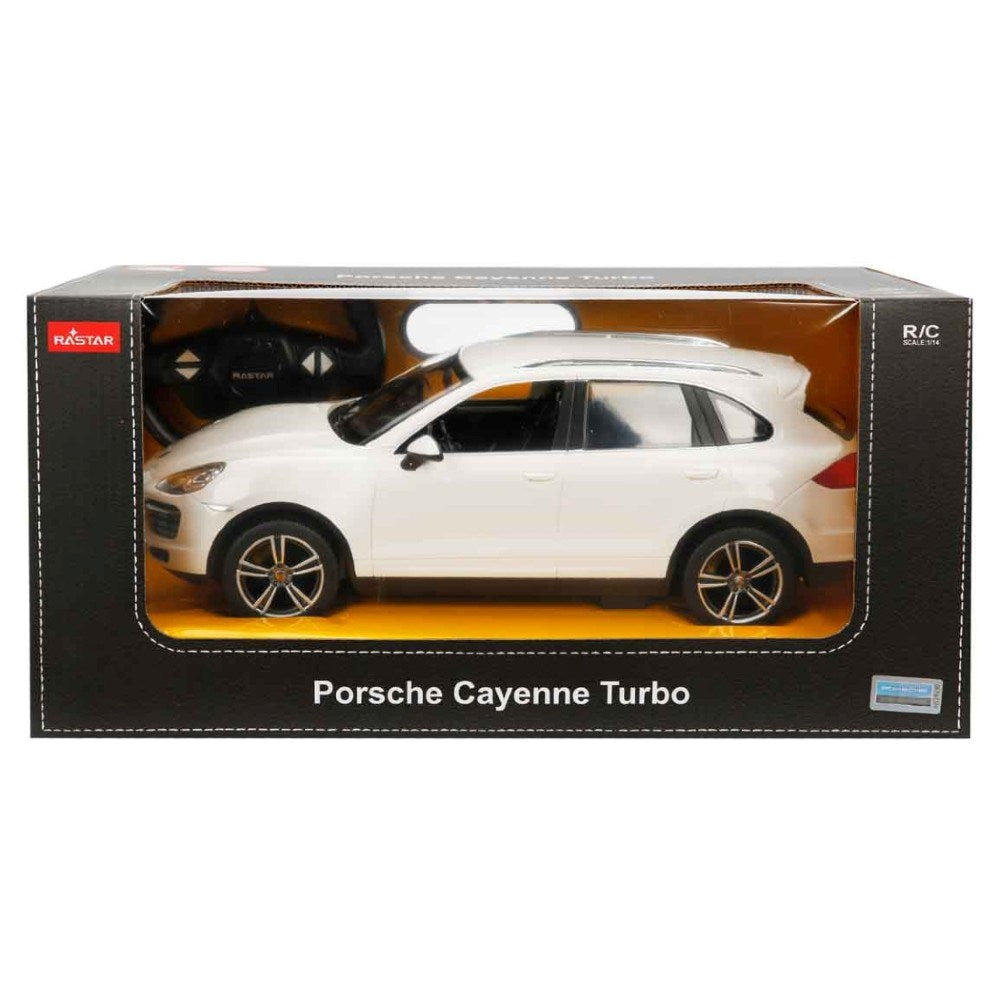 Rastar Porsche Cayenne Turbo Uzaktan Kumandalı Araba kutusunda, yan görünümde ve uzaktan kumanda ile birlikte.