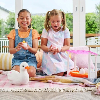 Pets Alive Anne ve Yavru Ördekler Oyun Seti