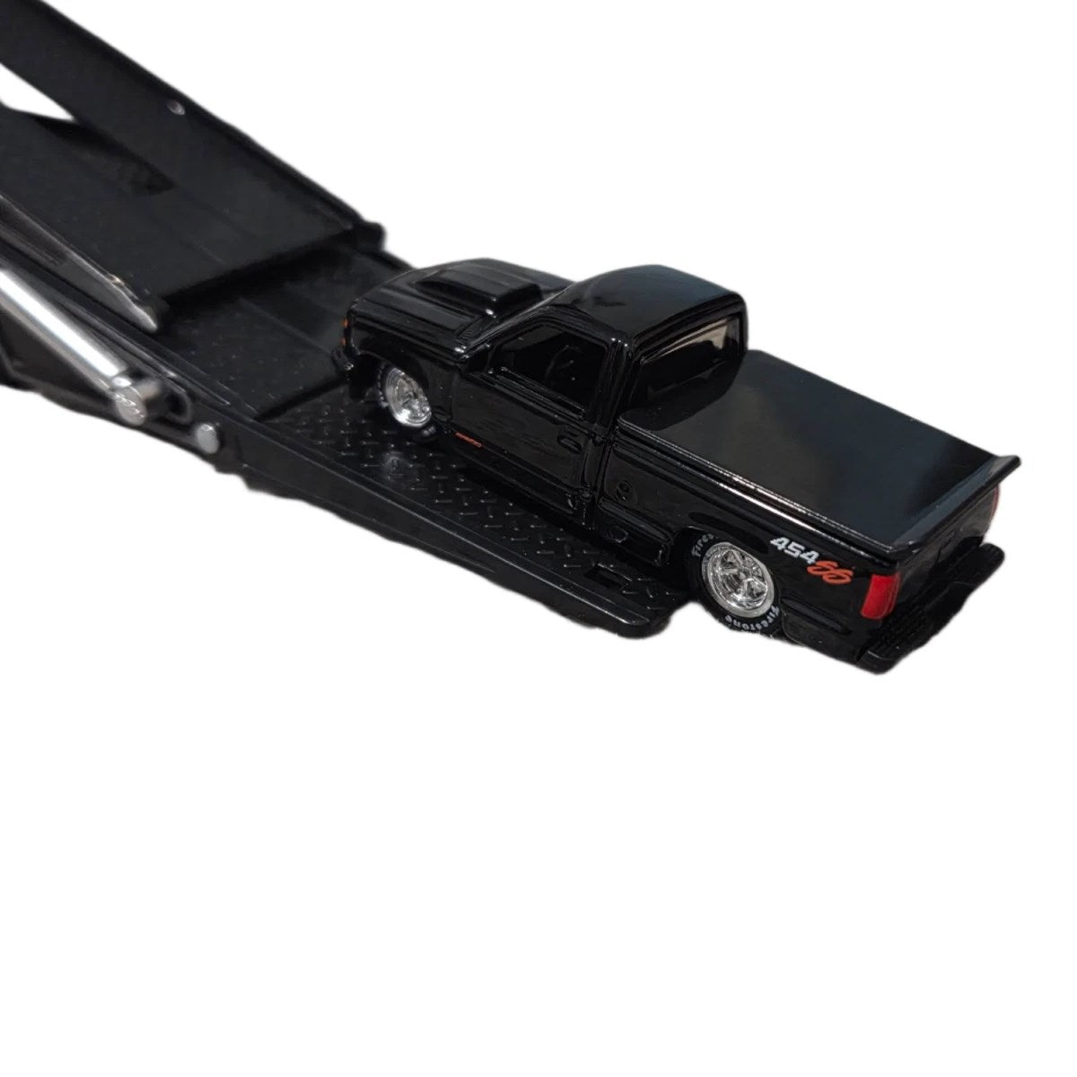 Maisto Design Seri Taşıyıcı Tırlar Chevrolet 454 SS Pickup