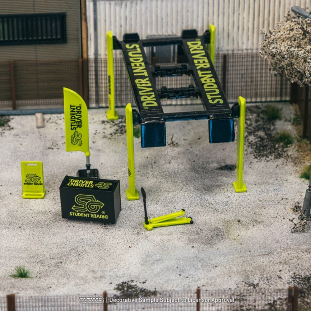 Tarmac Garage Tools Set Student Driver