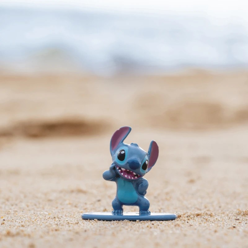 Jada 1:32 Lilo And Stitch 1959 VW Beetle Model Aracı ve Figür