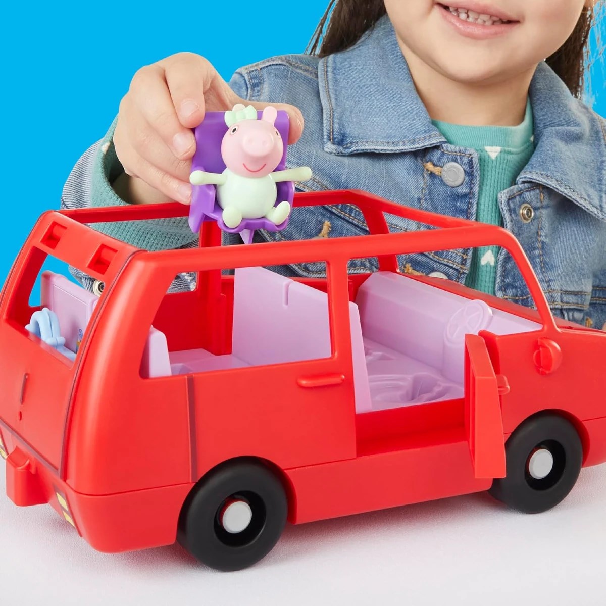 Peppa Pig Peppa Büyük Aile Arabası Oyun Seti