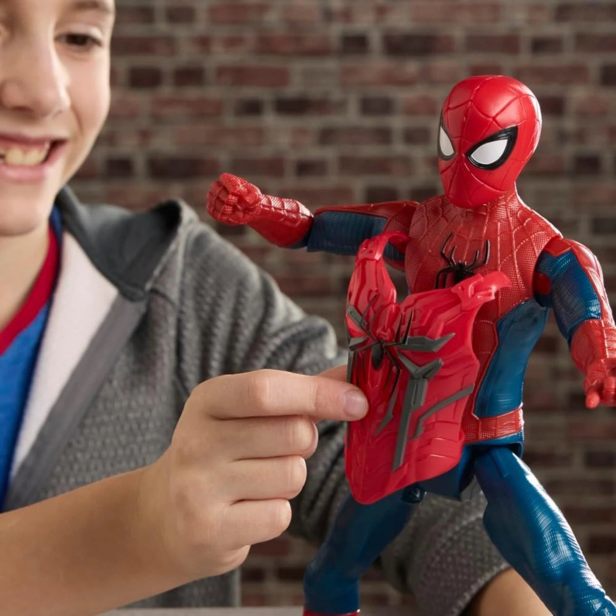Marvel Spider-Man Brand New Day Titan Serisi Oyun Seti