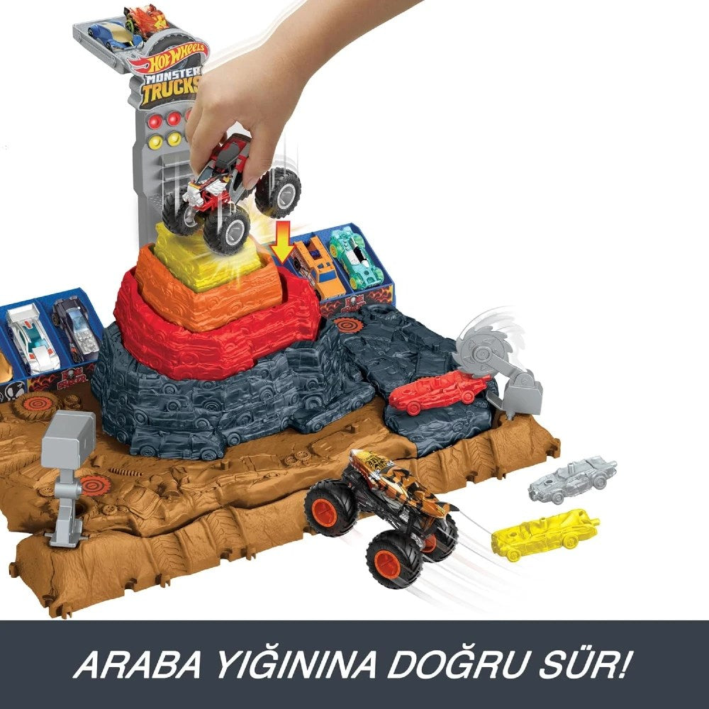 Hot Wheels Monster Trucks Muhteşem Çarpışma Arenası HNB96