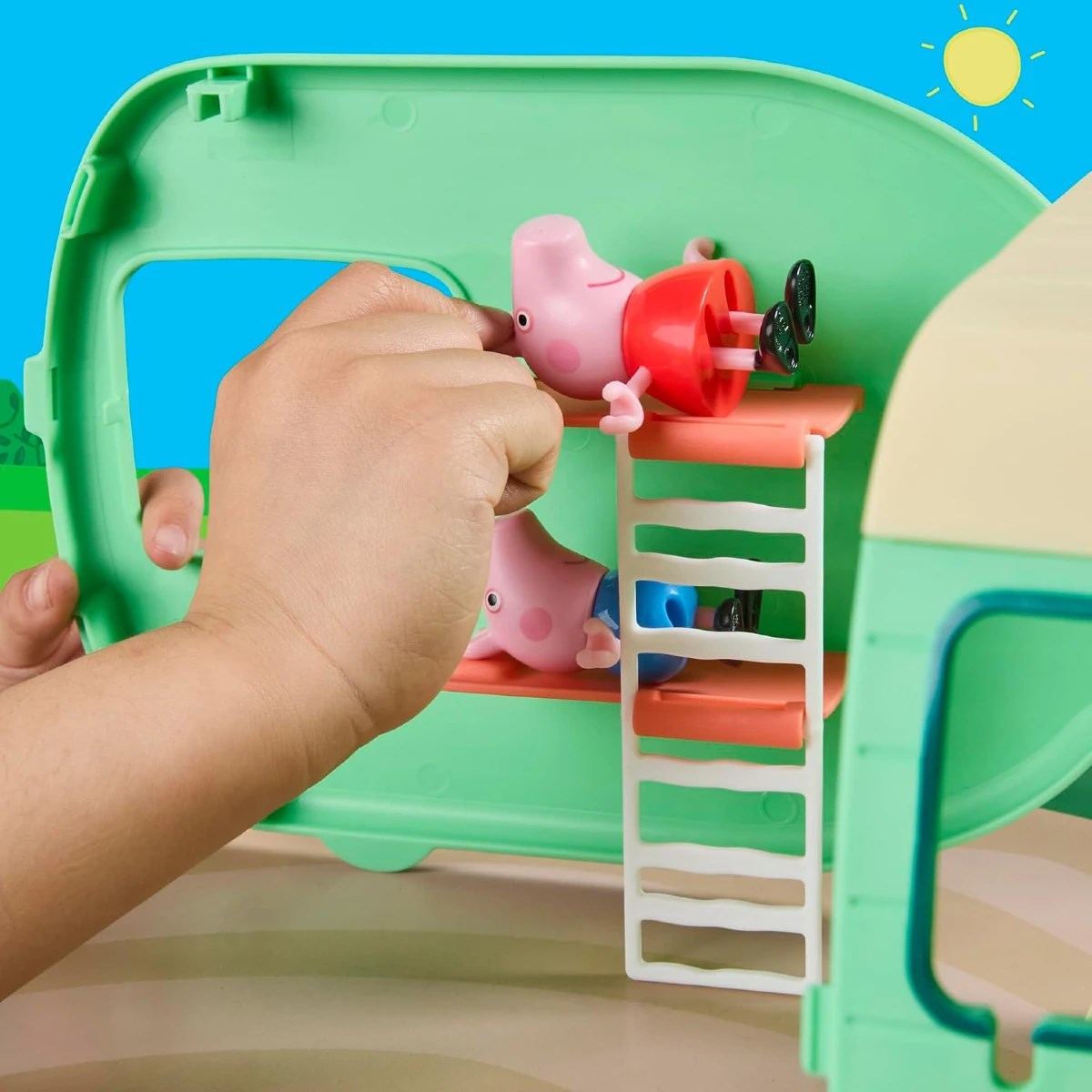 Peppa Pig Three Little Piggies Karavan Oyun Seti