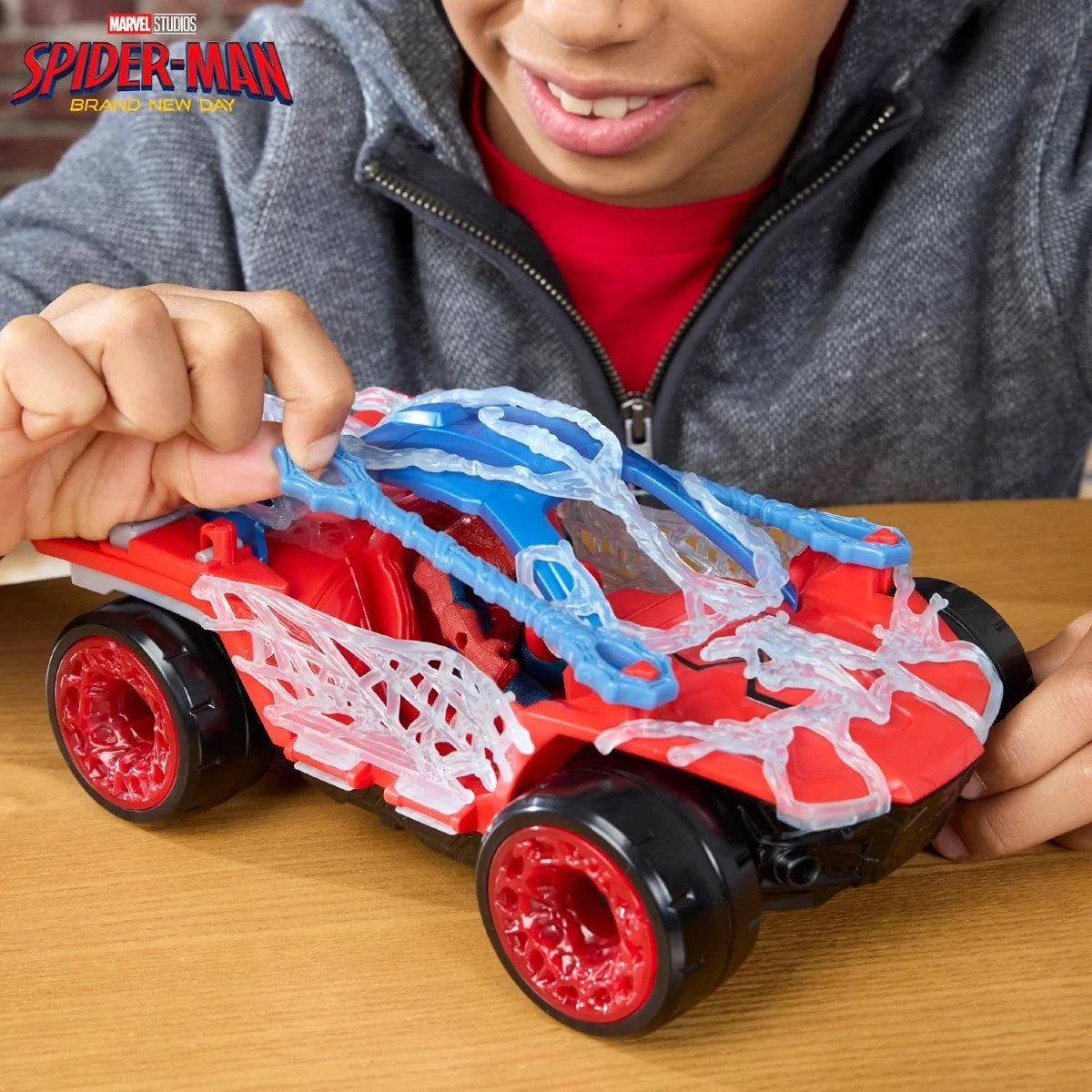 Marvel Spider-Man Ağ Fırlatma Aracı ve Spider-Man Figürü