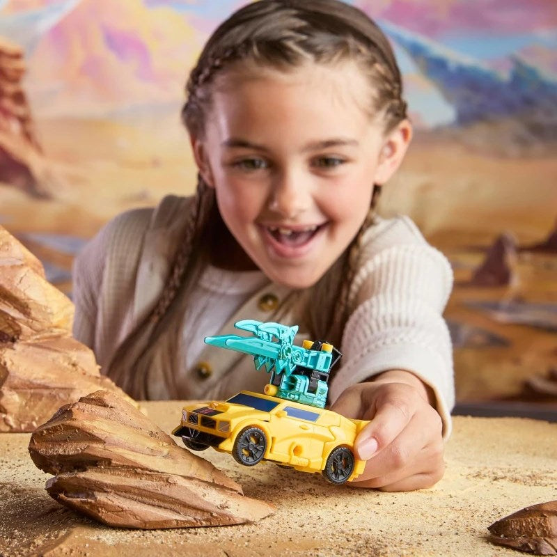 Transformers Cyberworld Armored Cyber Change Bumblebee