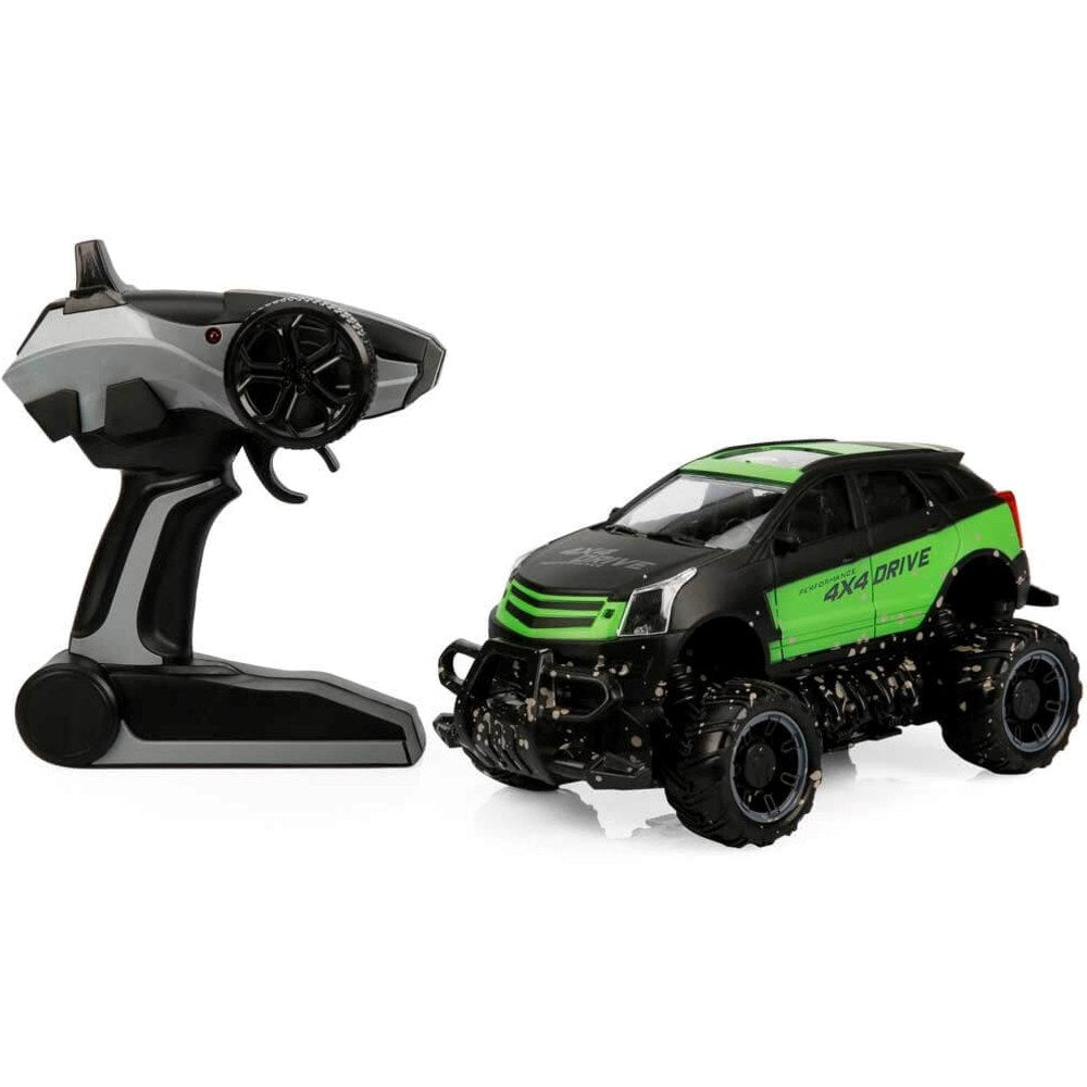 Crazon 4x4 Crazy Off-Road Uzaktan Kumandalı Araba Siyah Yeşil ve uzaktan kumanda.