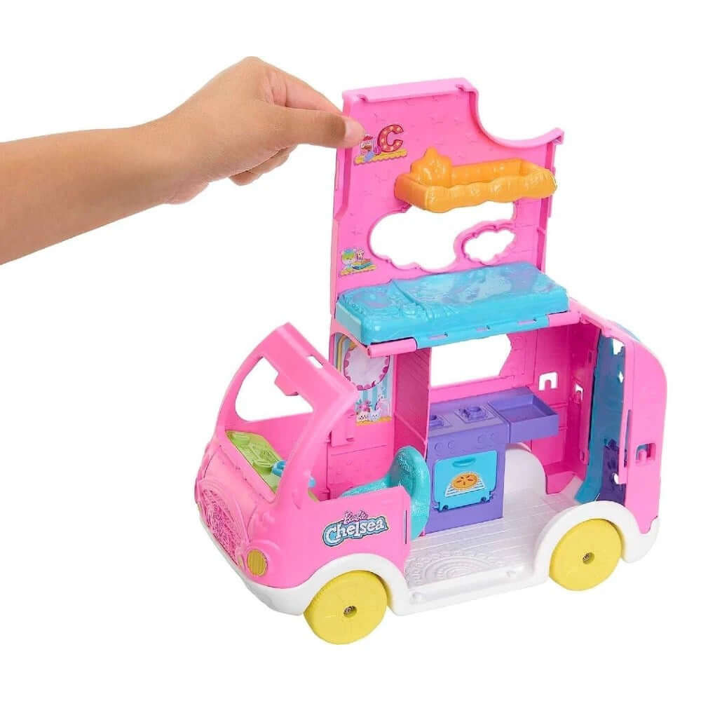 Barbie Chelsea'nin Yeni Karavanı