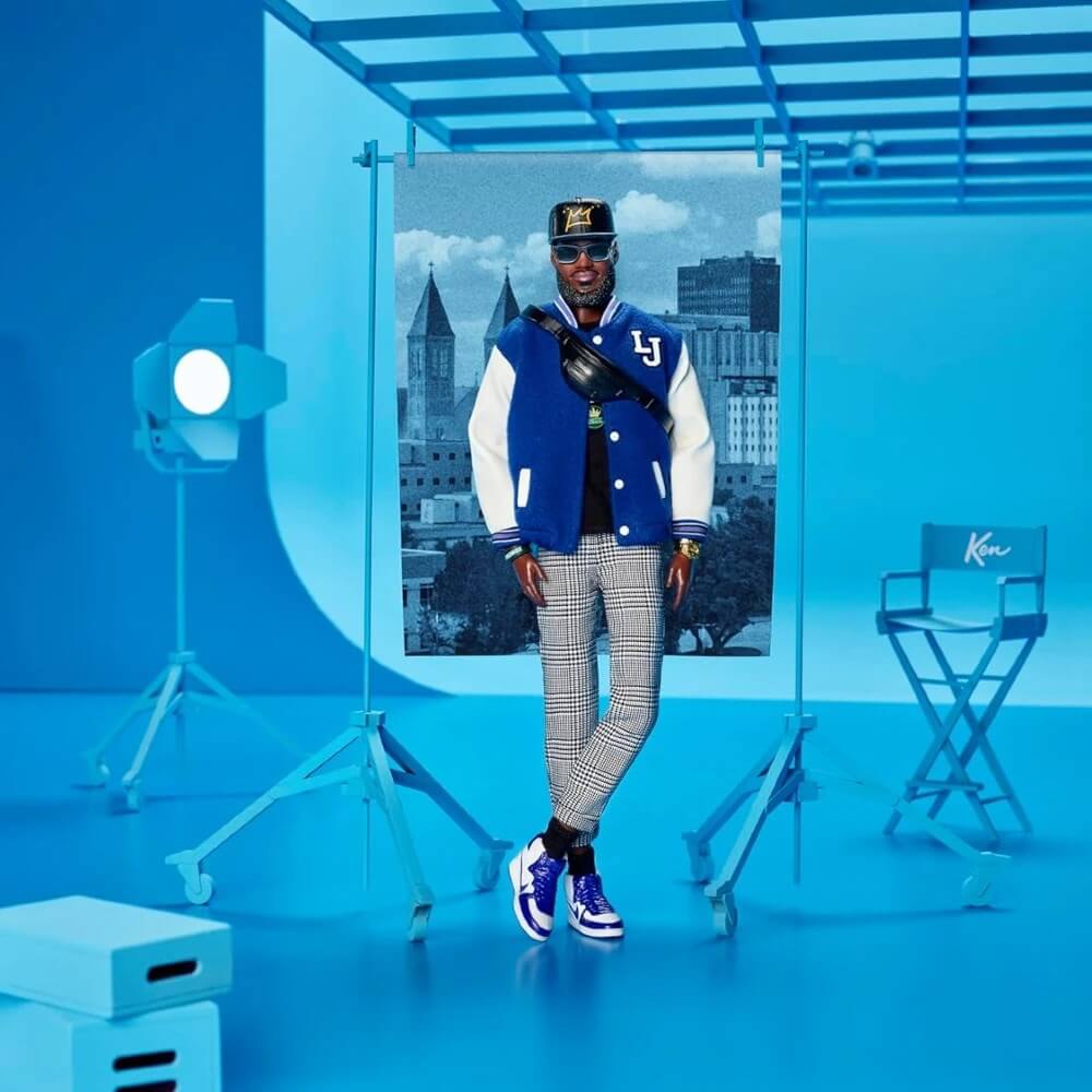 Barbie Signature LeBron James Kenbassadors Bebek