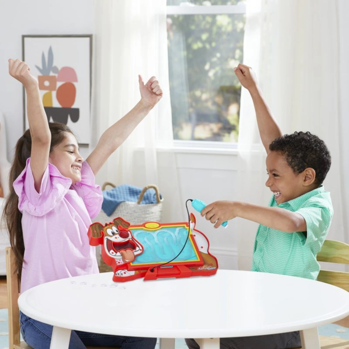 Hasbro Gaming Süper Doktor Obur Köpeğim E9694