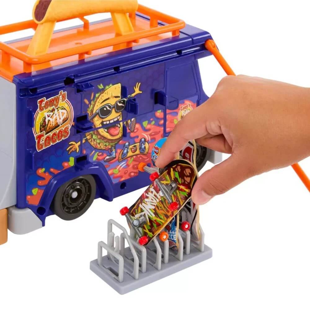 Hot Wheels Skate Taco Arabası Oyun Seti