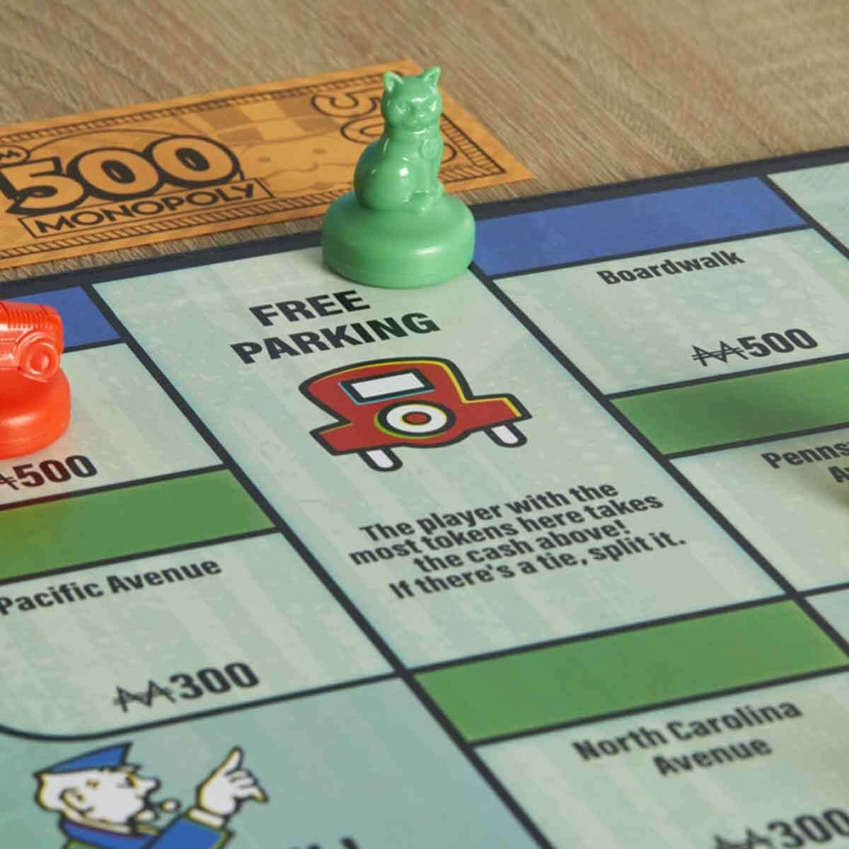 Monopoly Knockout Kutu Oyunu F8995