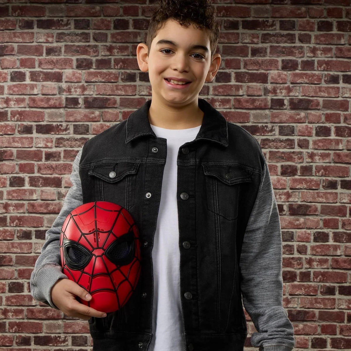 Marvel Spider-Man Wisecrackin’ Glow Işıklı ve Sesli Elektronik Maske