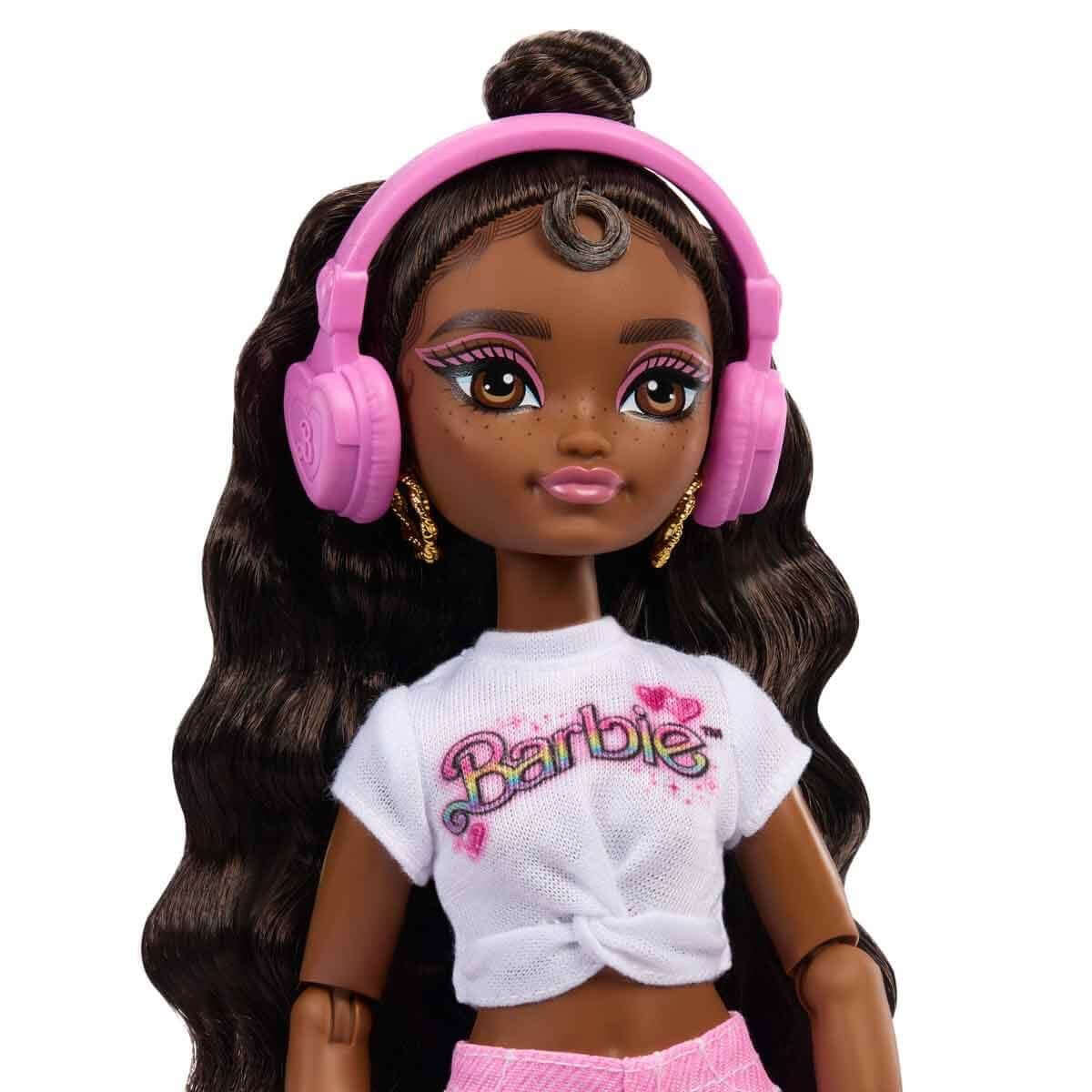 Barbie Dream Besties Paten Partisi Brooklyn Bebek JFX97 - Roket Oyuncak