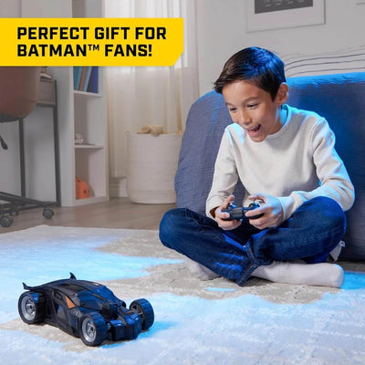 Batman RC Batmobil Uzaktan Kumandalı Araba ve Figür 6065425 - Roket Oyuncak