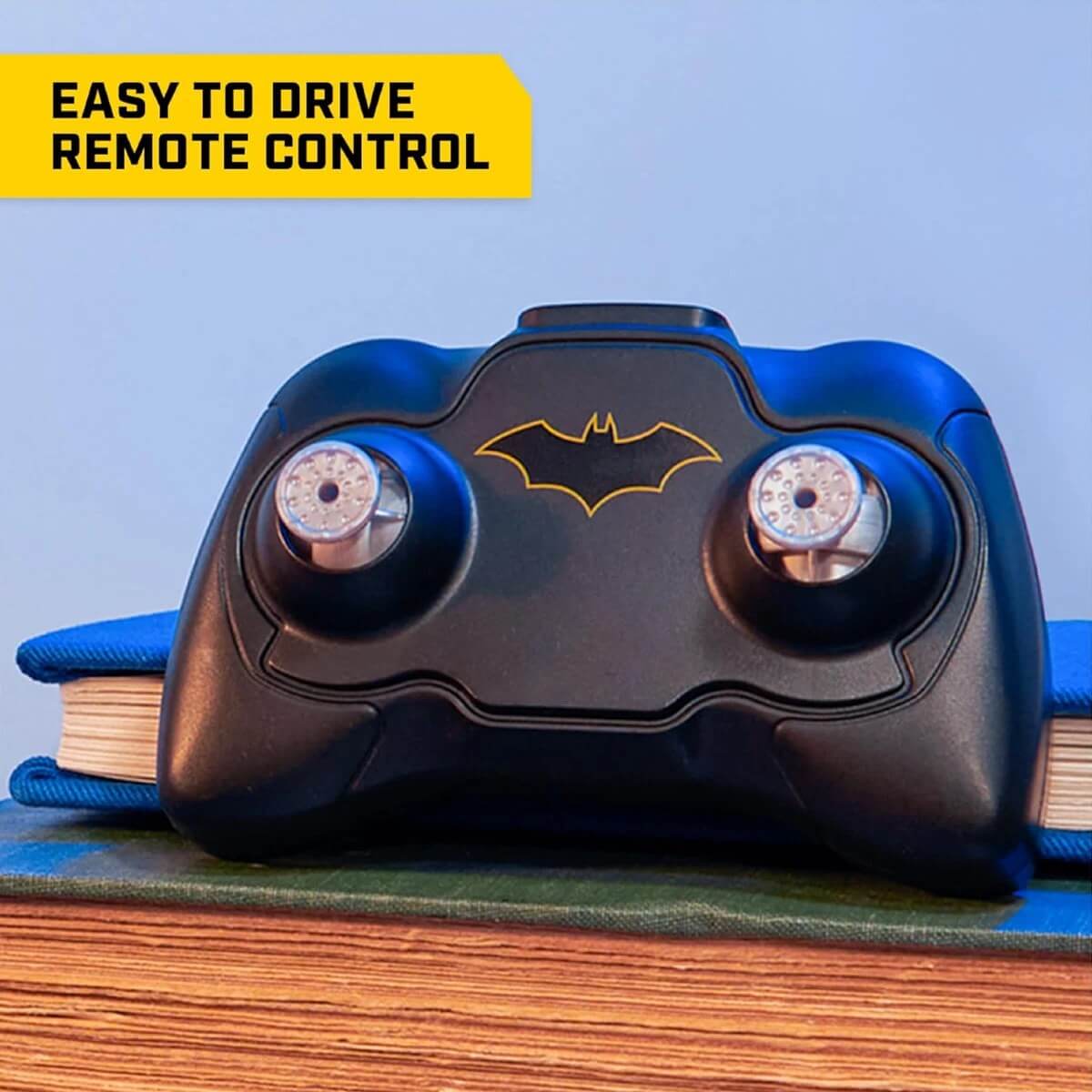 Batman RC Batmobil Uzaktan Kumandalı Araba ve Figür 6065425 - Roket Oyuncak