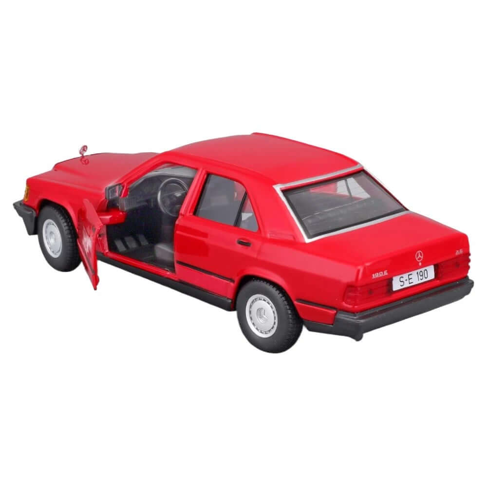 Bburago 1:24 Mercedes - Benz 190 E 2.6 Kırmızı - Roket Oyuncak