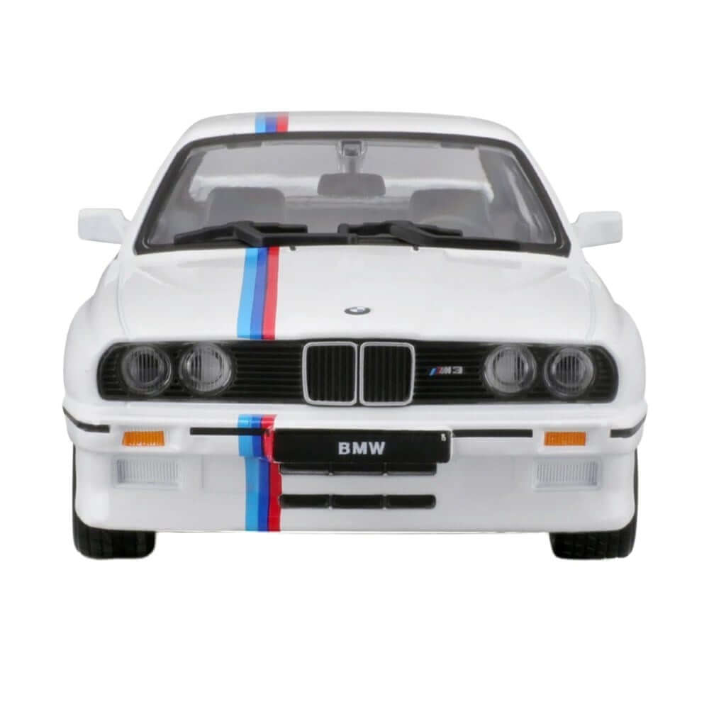Bburago Model Araç Bmw M3 E30 1988 Beyaz - Roket Oyuncak