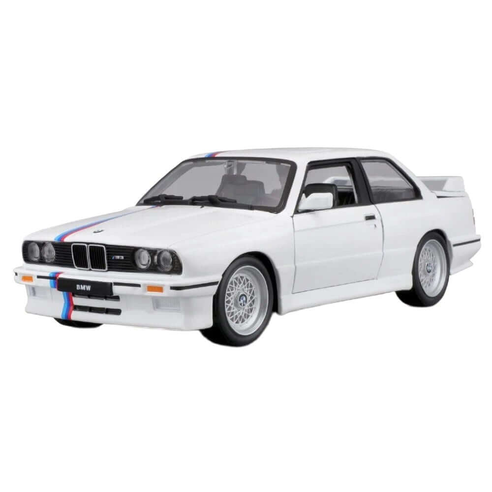 Bburago Model Araç Bmw M3 E30 1988 Beyaz - Roket Oyuncak