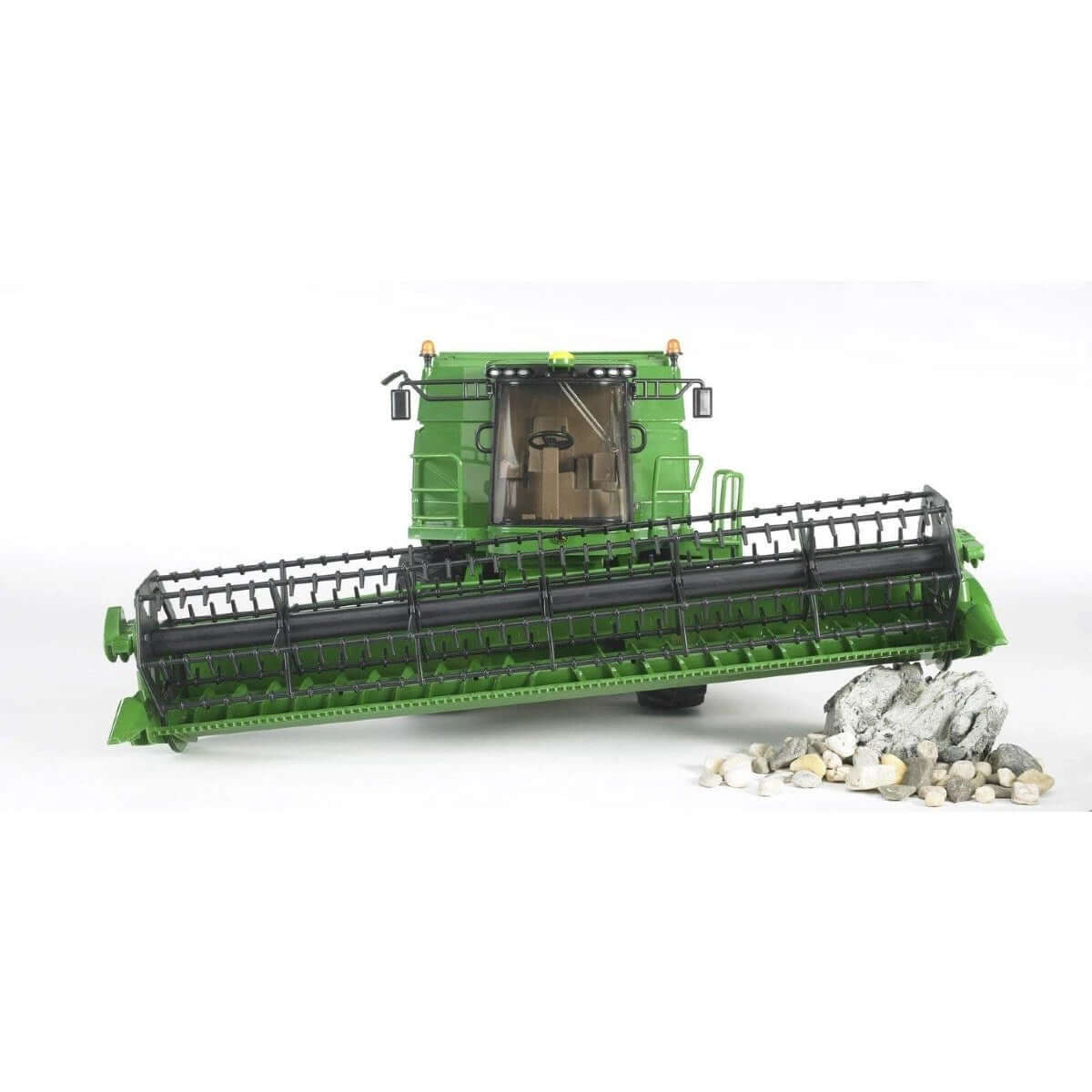 Bruder John Deere Biçerdöver BR02132 - Roket Oyuncak