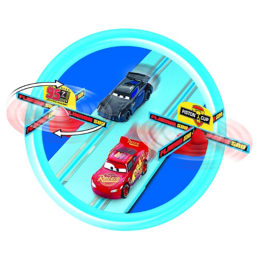 Carrera 1.First Disney McQueen ve Jackson Storm Yarış Pisti - Roket Oyuncak