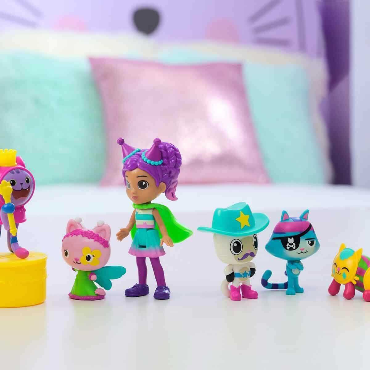 Gabby's Dollhouse Parti Temalı Figür Seti