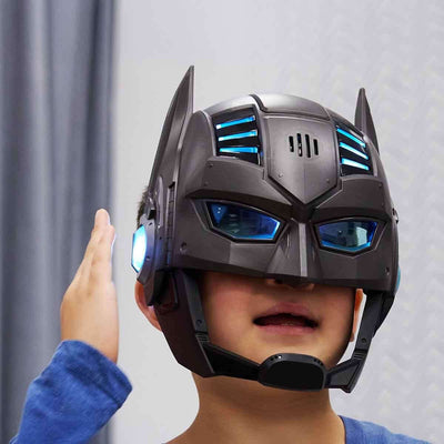 DC Comics Sesli ve Işıklı Zırhlı Batman Maskesi 6067474 - Roket Oyuncak