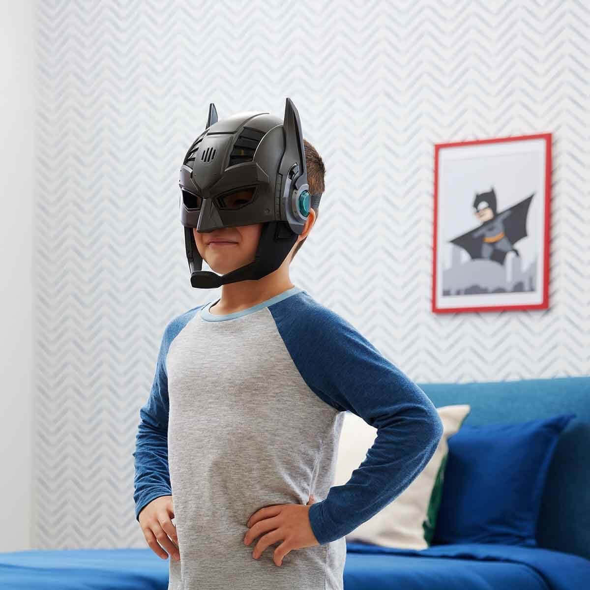 DC Comics Sesli ve Işıklı Zırhlı Batman Maskesi 6067474 - Roket Oyuncak