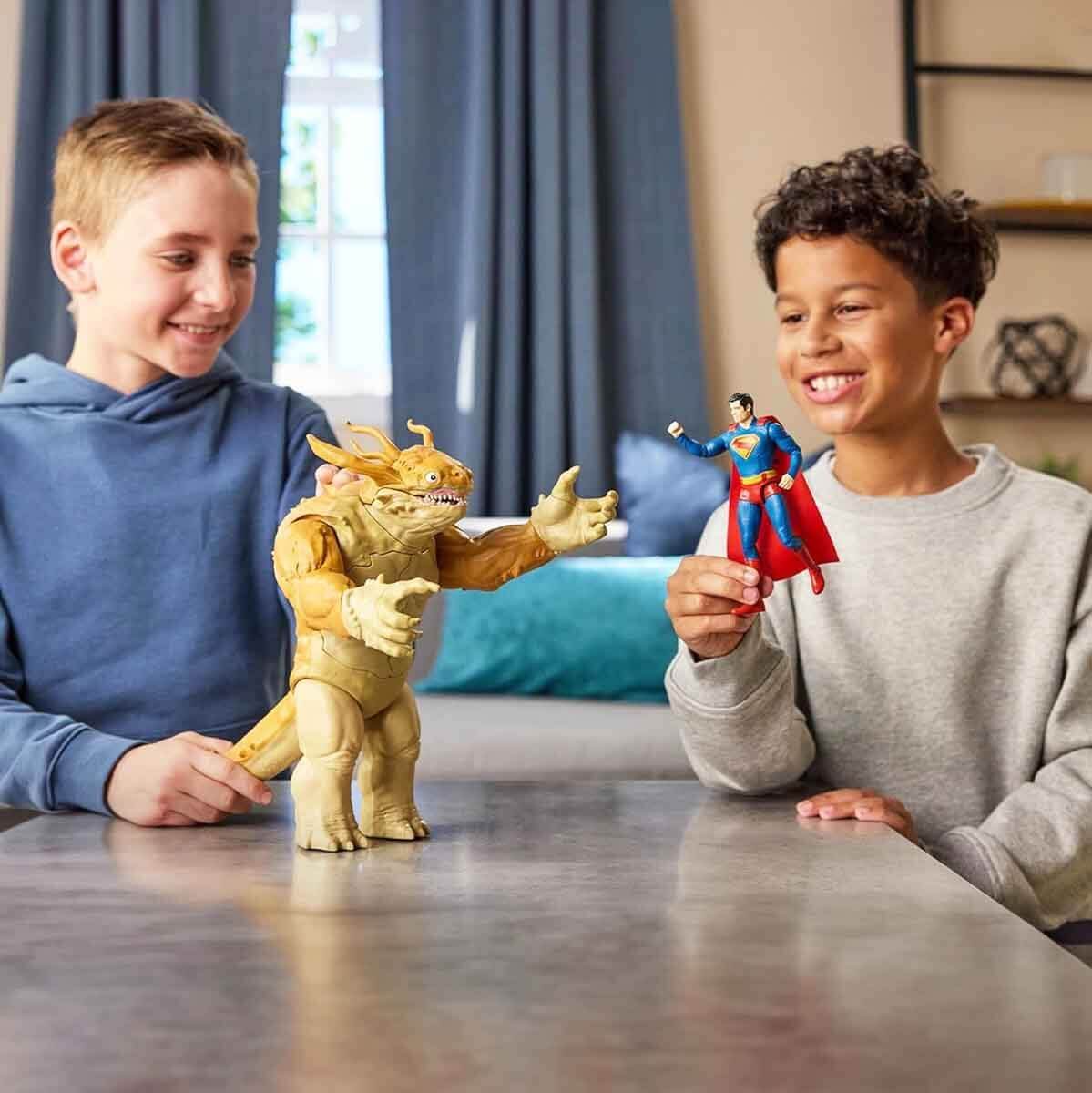 DC Comics Superman Kaiju Slime Savaşı Oyun Seti 6073195 - Roket Oyuncak
