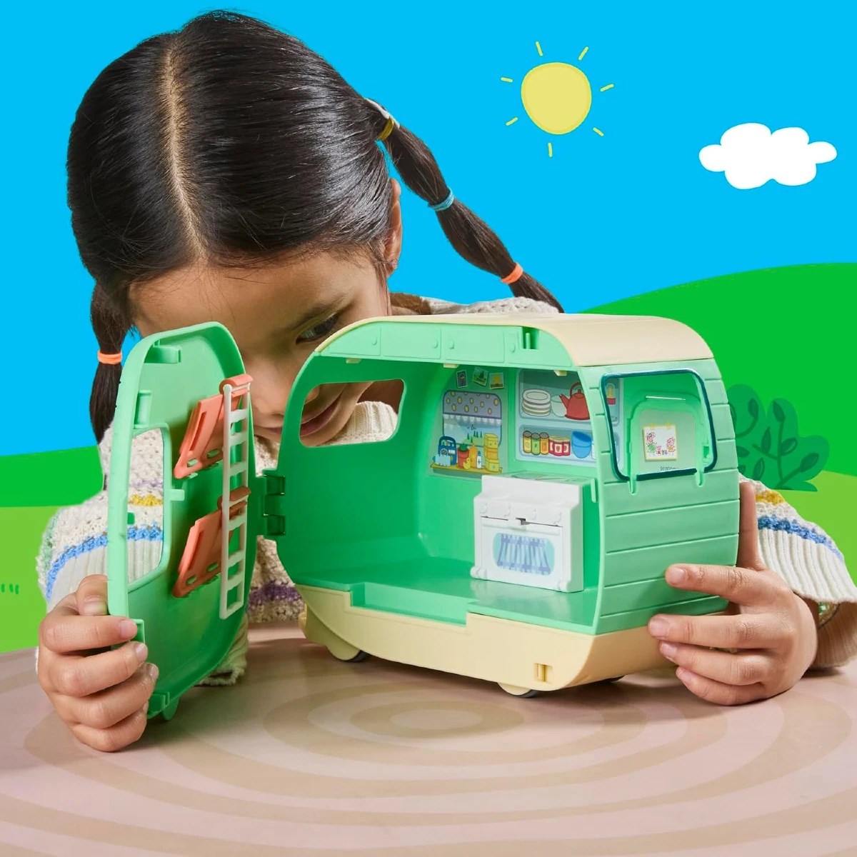 Peppa Pig Three Little Piggies Karavan Oyun Seti