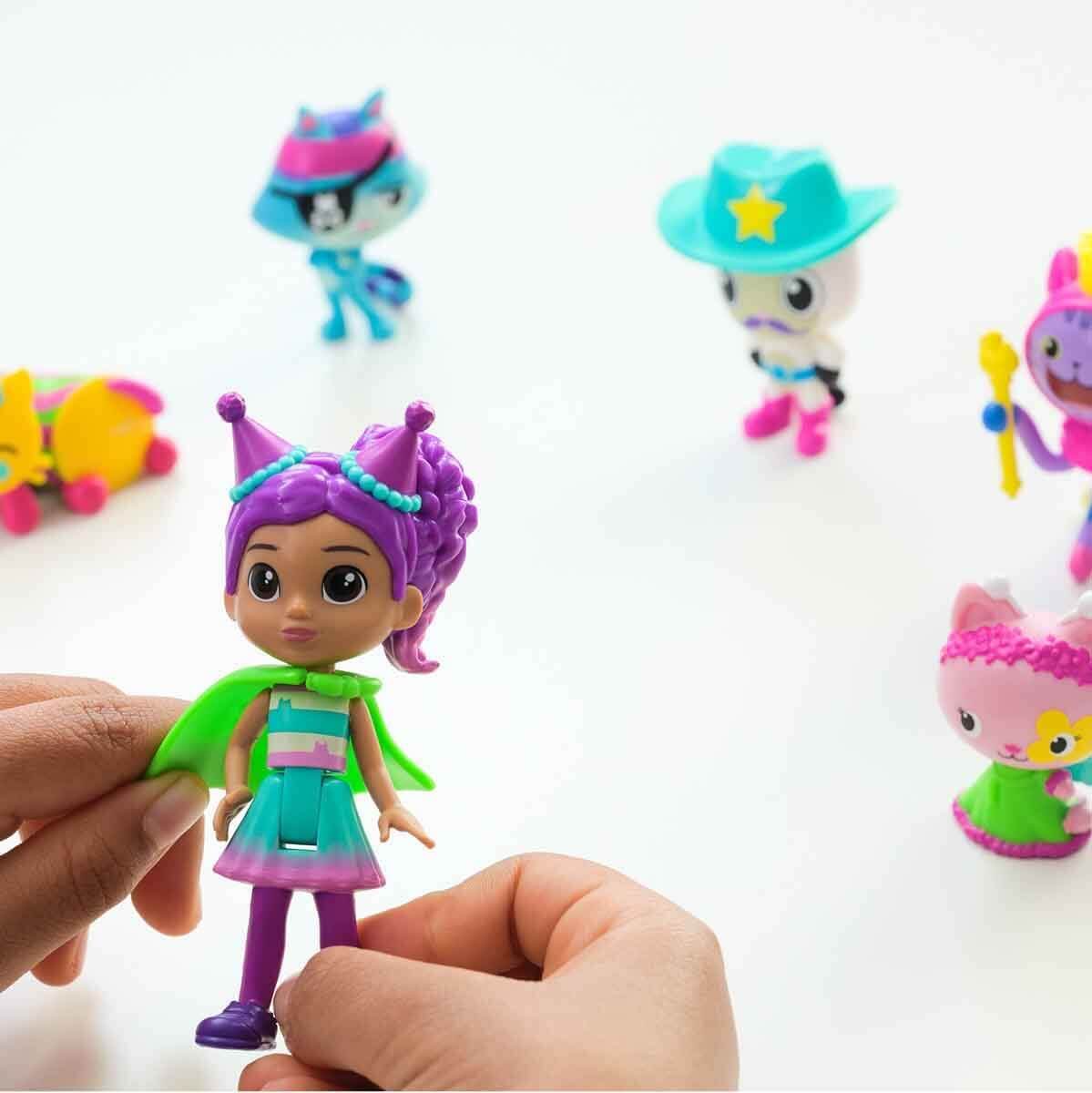 Gabby's Dollhouse Parti Temalı Figür Seti - Roket Oyuncak