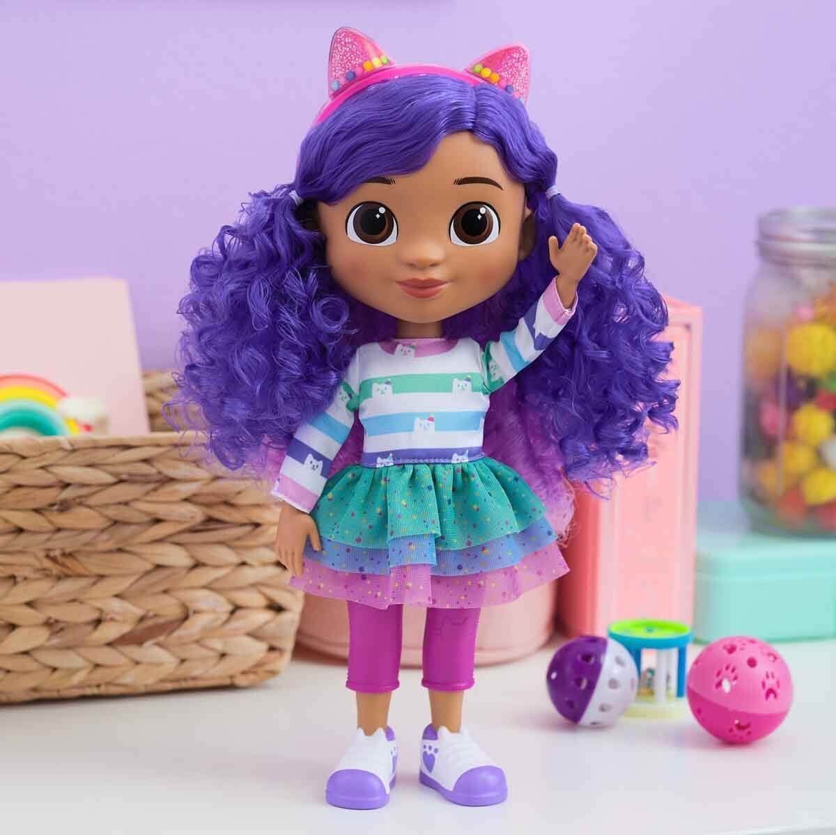 Gabby’s Dollhouse Sesli Şarkı Söyleyebilen Gabby 6070859 - Roket Oyuncak
