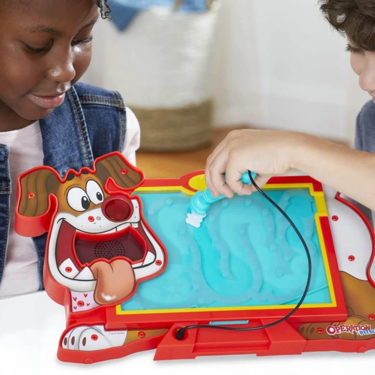 Hasbro Gaming Süper Doktor Obur Köpeğim E9694 - Roket Oyuncak