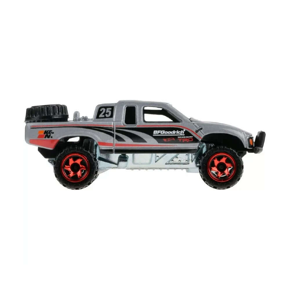 Hot Wheels Temalı Arabalar Özel Seri Toyota Off - Road Truck - Roket Oyuncak