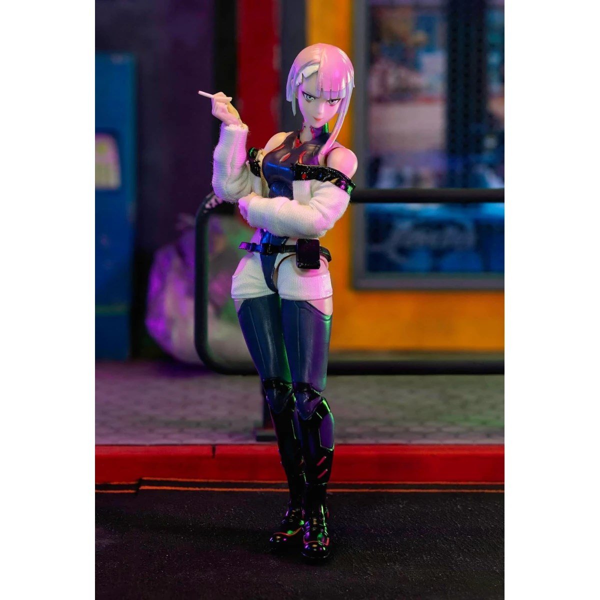Jada Cyberpunk 2077 Edgerunners Lucy Figürü - Roket Oyuncak