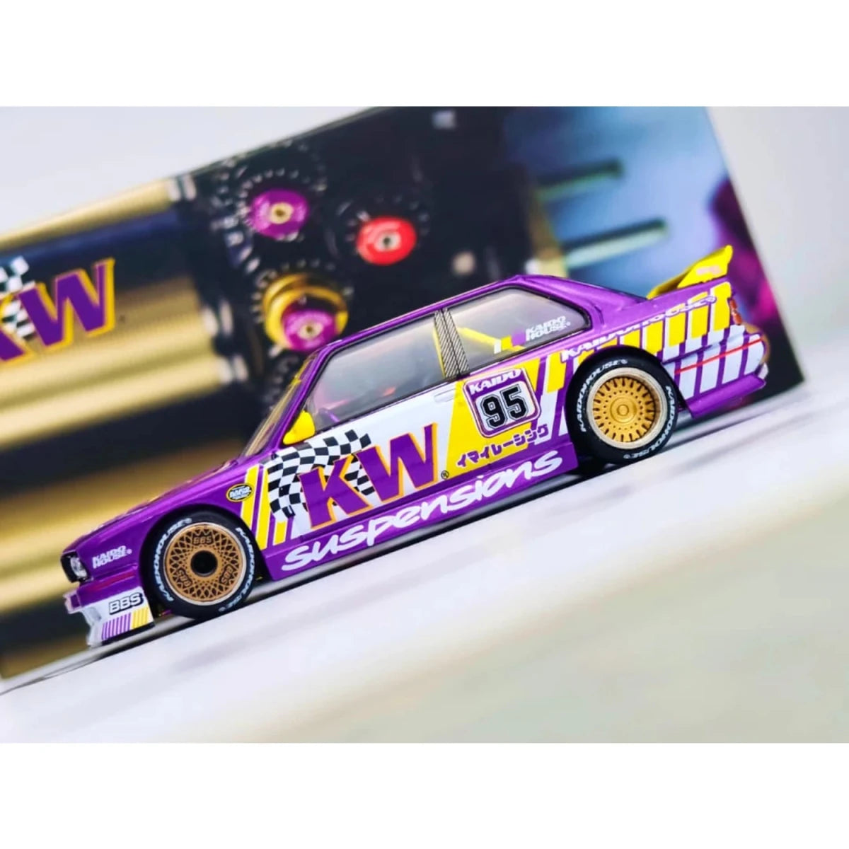 Kaido House x Mini GT BMW E30 M3 Kaido KW V1 - 1:64 Die - cast Model - Roket Oyuncak