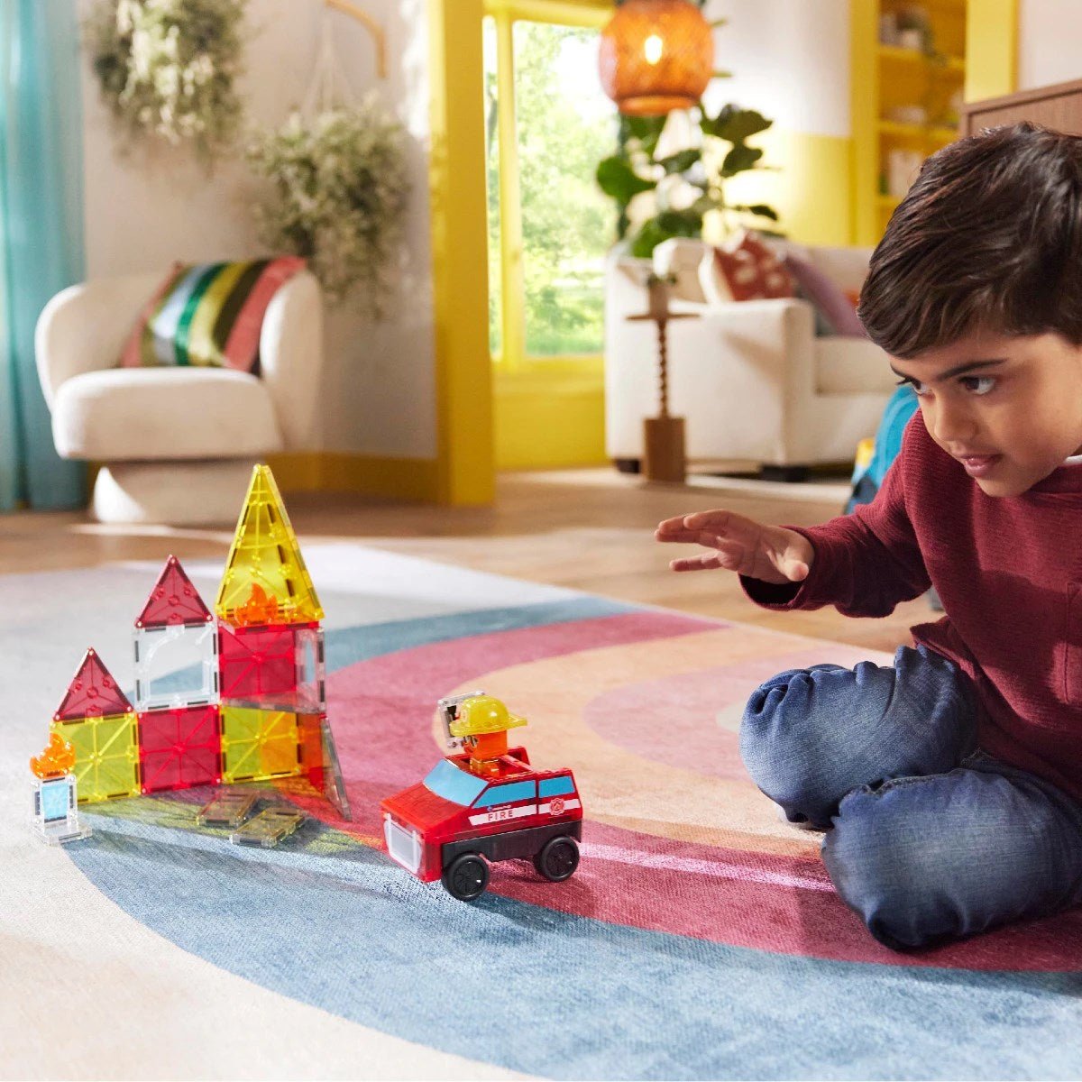 MAGNA-TILES Fire Rescue İtfaiye Manyetik Bloklar 27 Parçalı Çek-Bırak Araçlı ve Aksiyon Figürlü Macera Seti - Roket Oyuncak