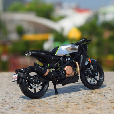 Maisto Special Edition Vitpilen 701 2018 1:18 Ölçekli, Die - Cast Motosiklet Metal Gövdeli, Detaylı İşçilik ve Sergileme Standlı Koleksiyonluk Model - Roket Oyuncak