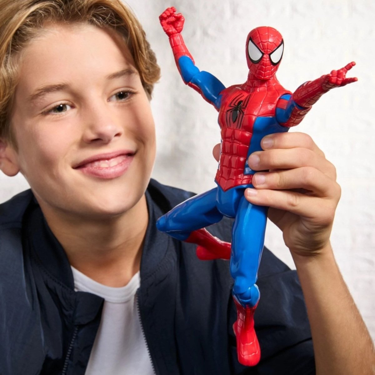 Marvel Spider - Man Titan Series Spiderman G2715 - Roket Oyuncak