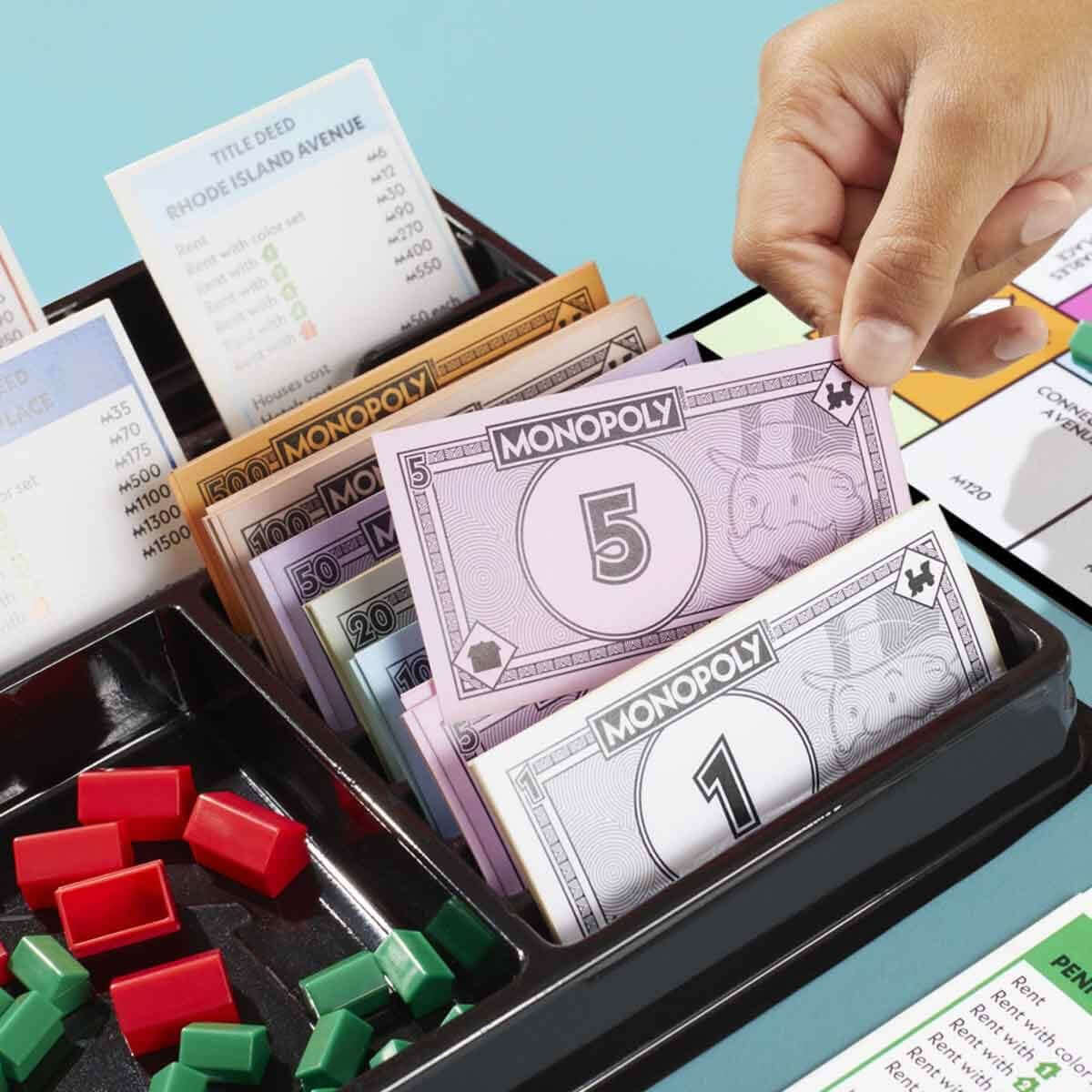 Monopoly Klasik Kutu Oyunu G0009 - Roket Oyuncak