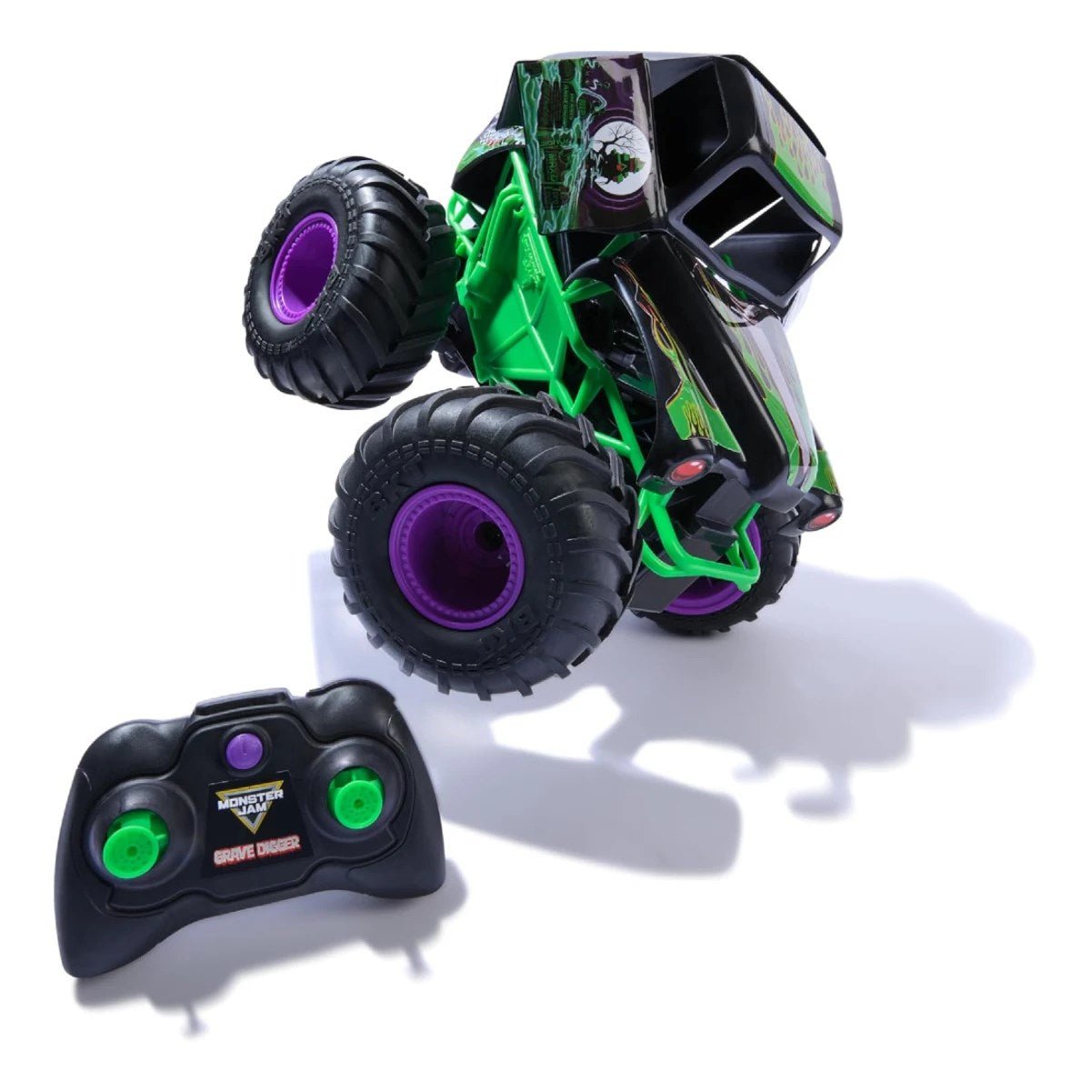 Monster Jam Smash 'n Bash Grave Digger Uzaktan Kumandalı Canavar Kamyon 1:15 Ölçekli, Çarpışmada Deforme Olan ve Otomatik Onarılan Şarjlı RC Kamyon - Roket Oyuncak
