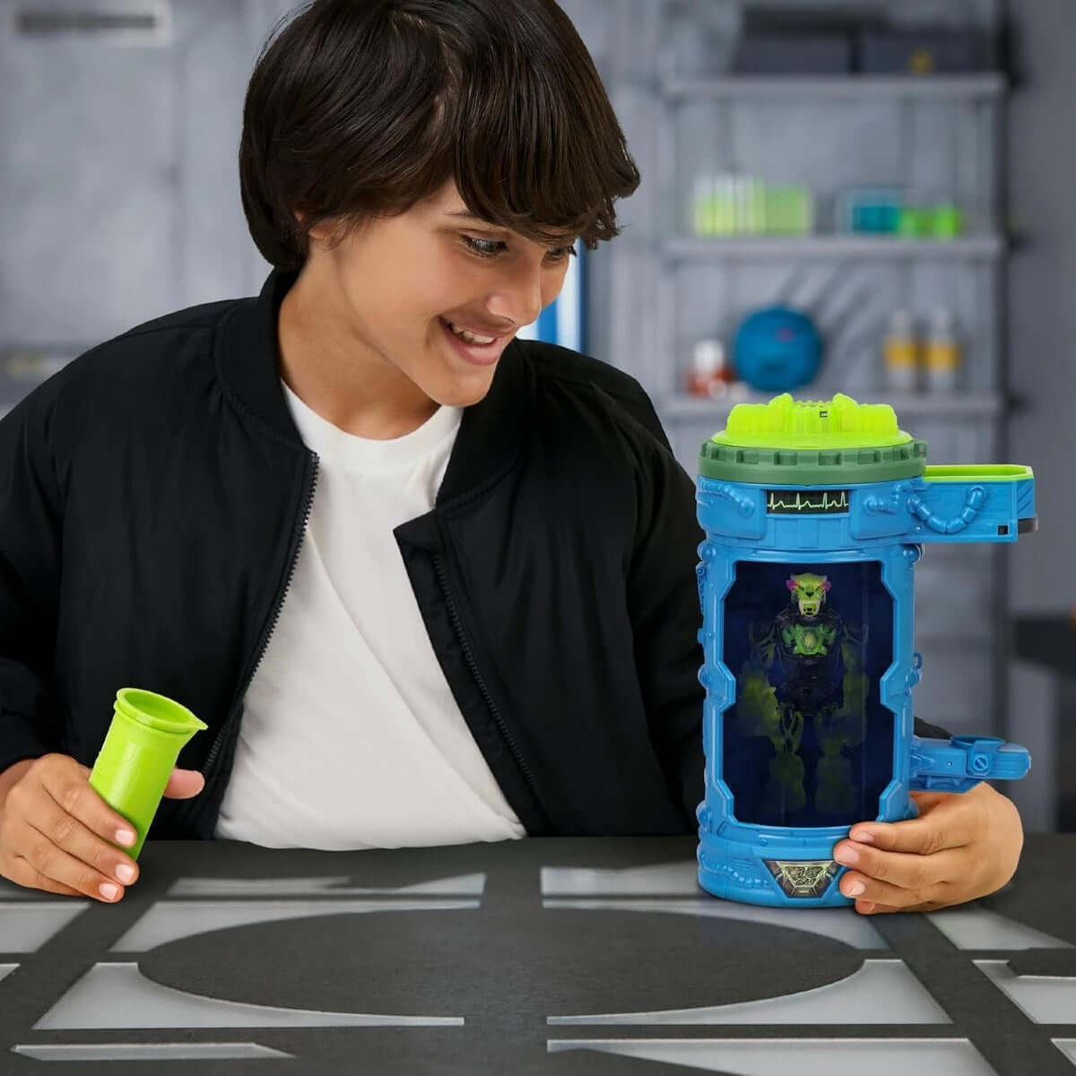 Mr Beast Lab Mutasyon Oyun Seti Atomic Earth Panther - Roket Oyuncak