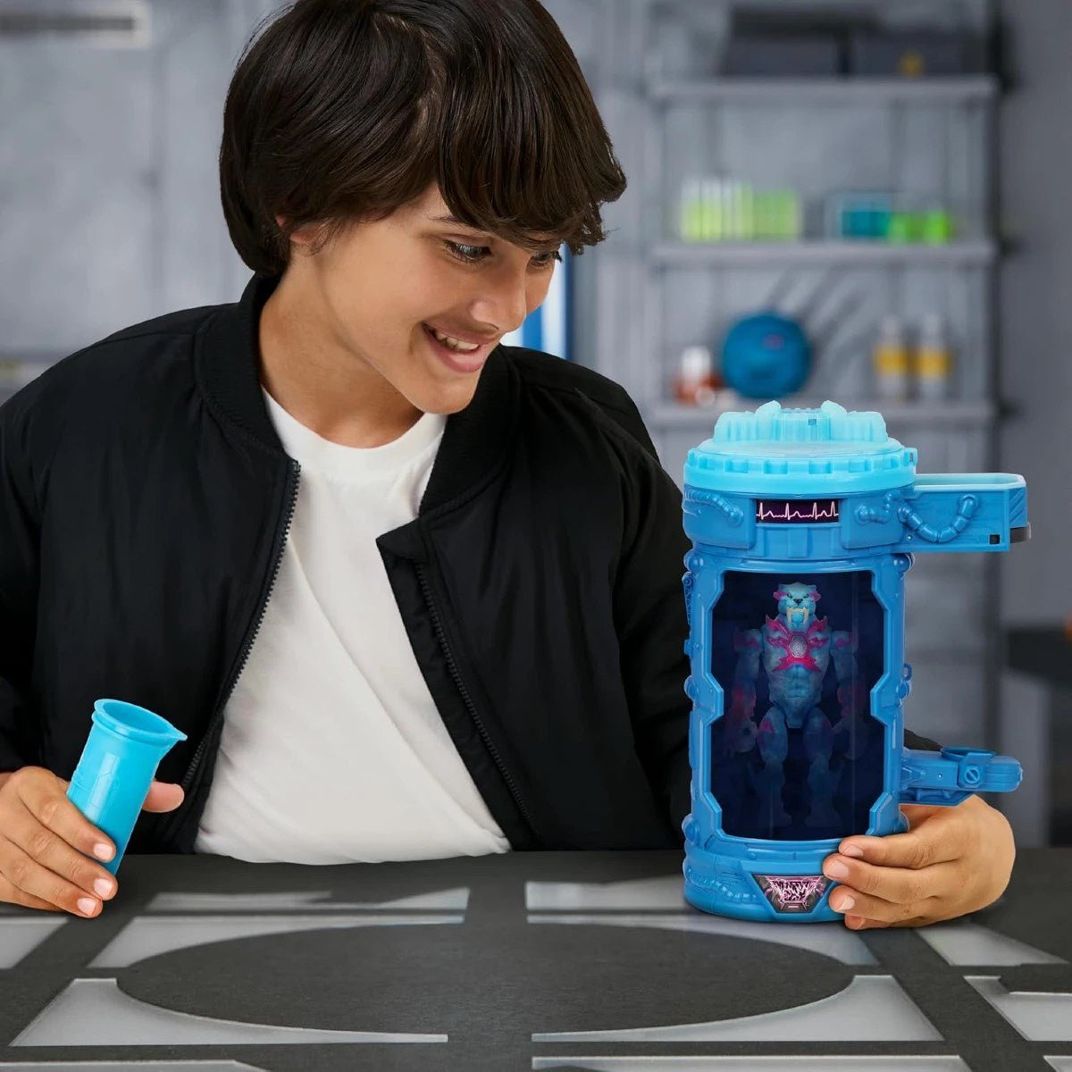 Mr Beast Lab Mutasyon Oyun Seti Lightning Panther - Roket Oyuncak