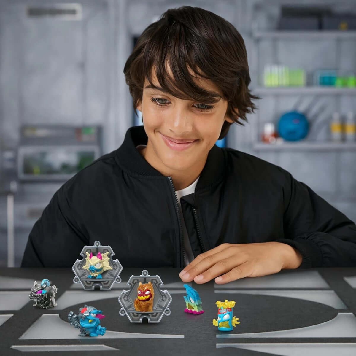 Mr Beast Lab Swarms 6'lı Figür Paketi BRT16000 - Roket Oyuncak