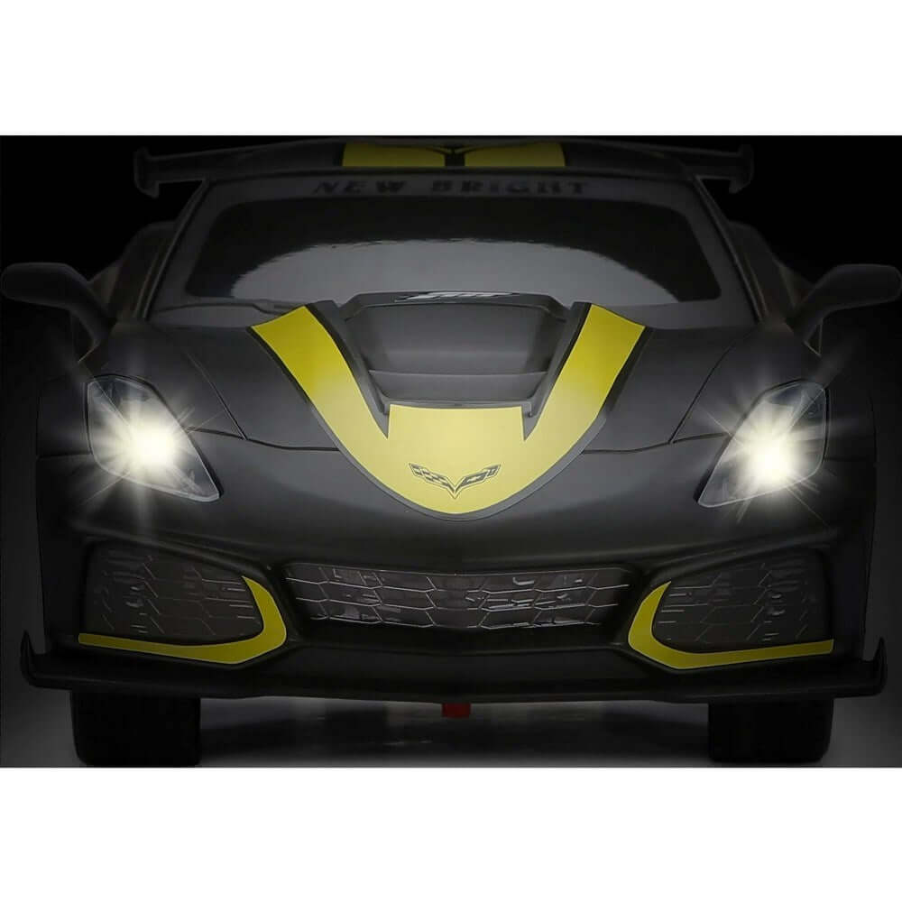 New Bright 1:16 Forza Motorsport Sesli ve Işıklı USB Şarjlı Uzaktan Kumandalı Araba Corvette Zr1 - Roket Oyuncak