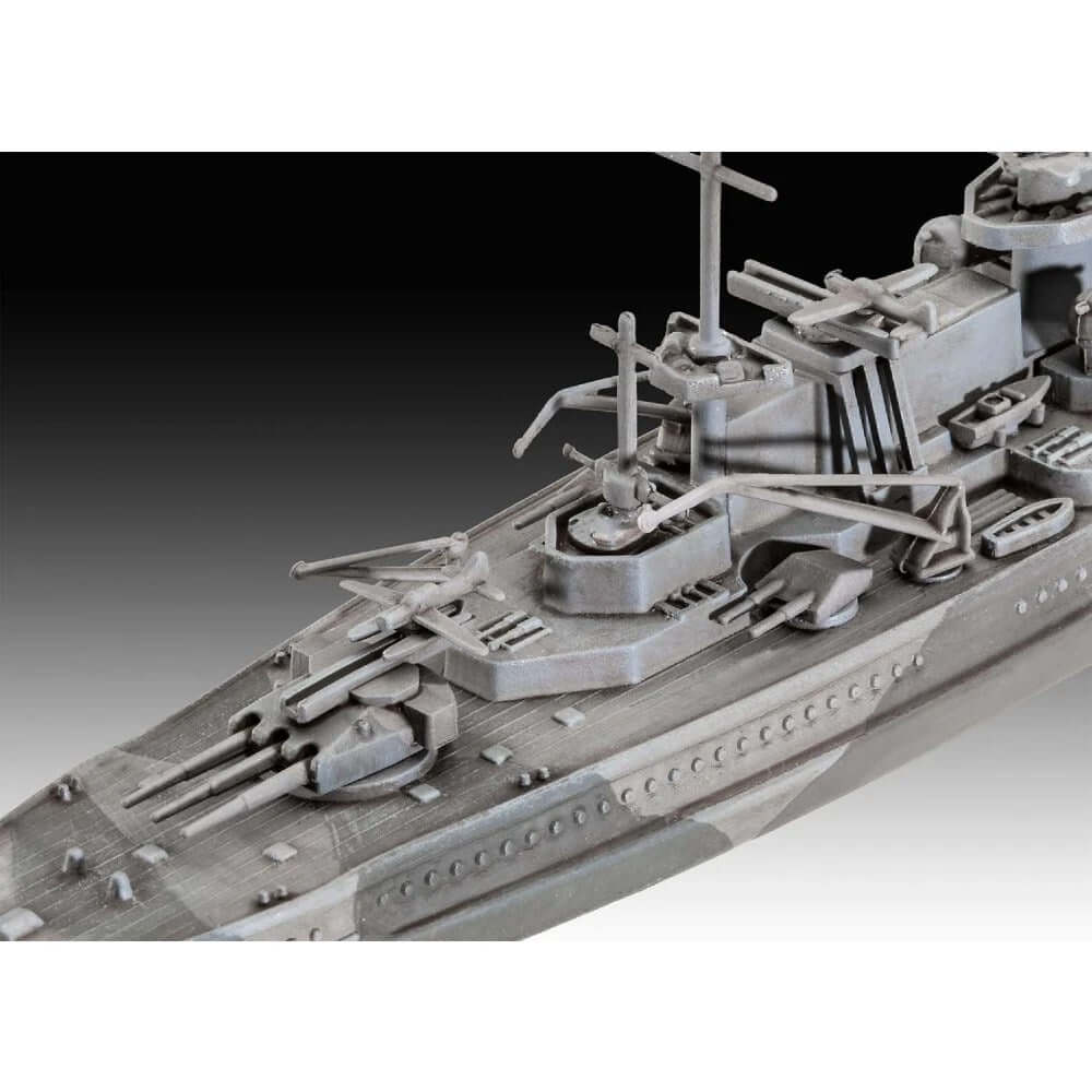 Revell Battleship Gneisenau 051181 - Roket Oyuncak