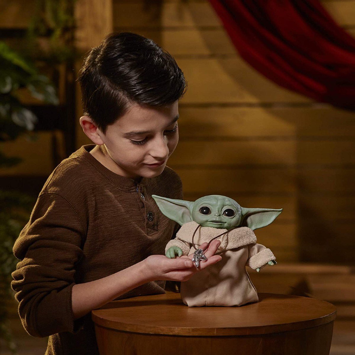 Star Wars The Child Animatronic Baby Yoda F1119 - Roket Oyuncak