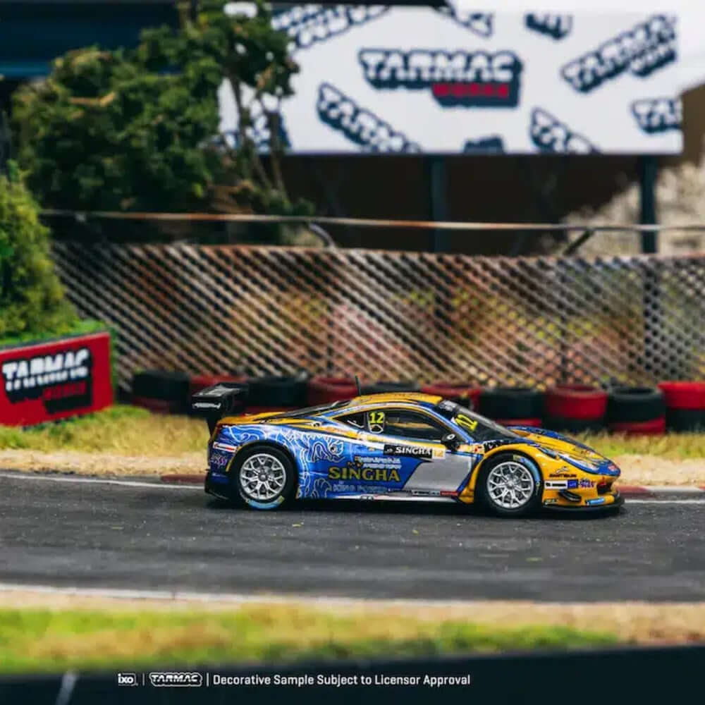 Tarmac 1:64 Ferrari 458 Italia GT3 GT Asia 2016 C. Van Dam - P. Bhirombhakdi - Roket Oyuncak